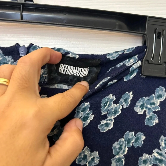 Reformation Dimo Floral Print Wide Leg Crop Pants - Picture 5 of 7